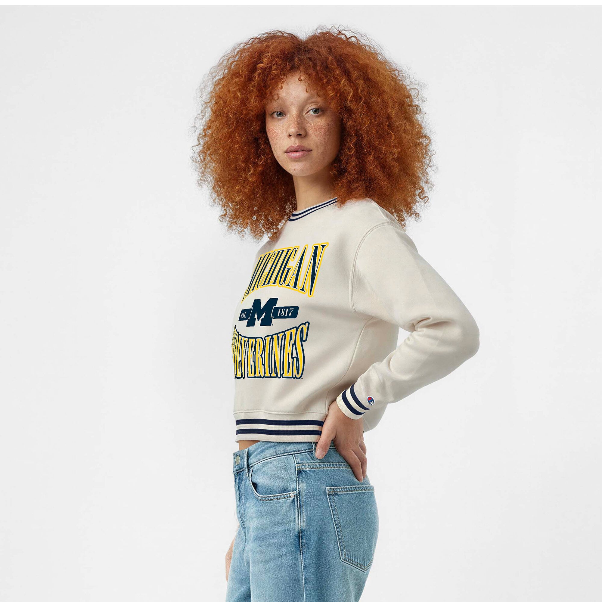 Women's Champion White Michigan Wolverines Yarn Dye Rib Reverse Weave Crew Sweatshirt